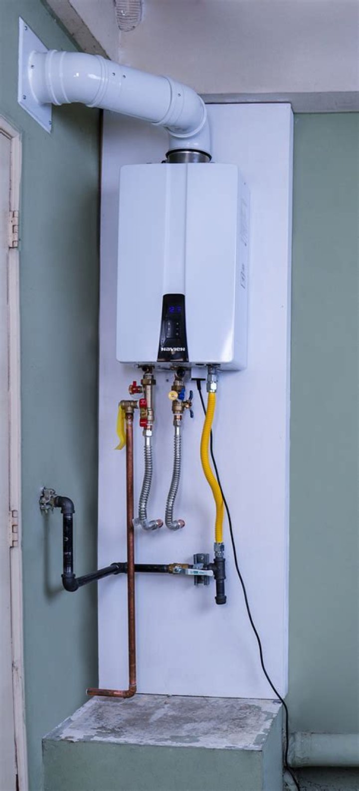 Do you need a dedicated gas line for a tankless water heater?